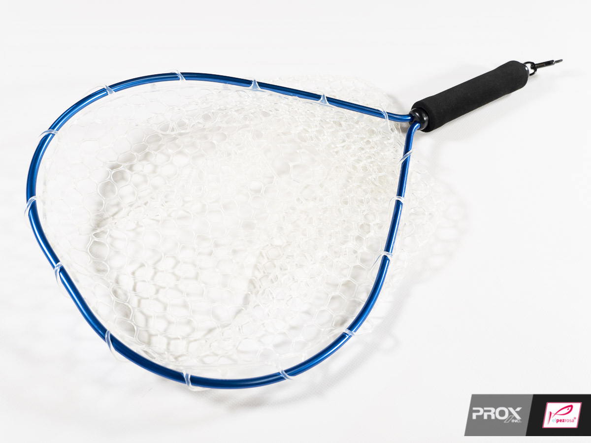 Prox Rubber Landing Net Short Grip PX70412CB — red de goma transparente con malla de celdas redondeadas y aro de aluminio azul