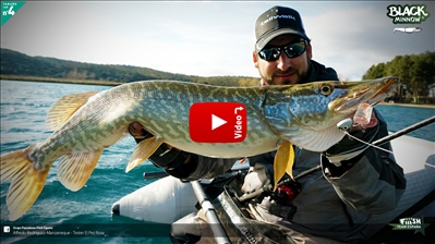 Video pescando lucios con Iberux y Black Minnow en Ruidera. Remember.
