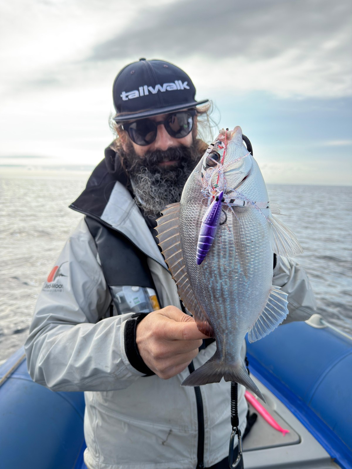 Chopa capturada a Tai Rubber con un Shrimp Rubber de Real Fisher